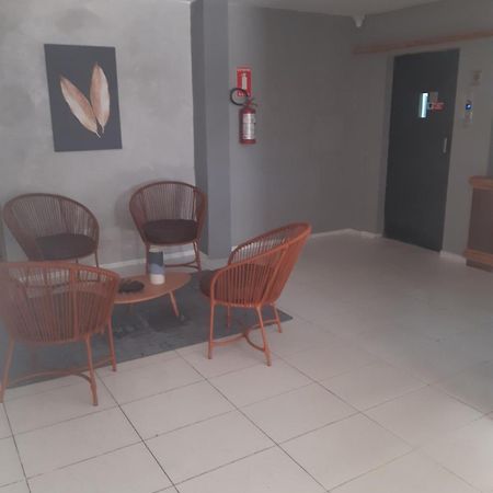 Apartamento Inteiro A 100 Metros Da Praia Форталеза Екстер'єр фото