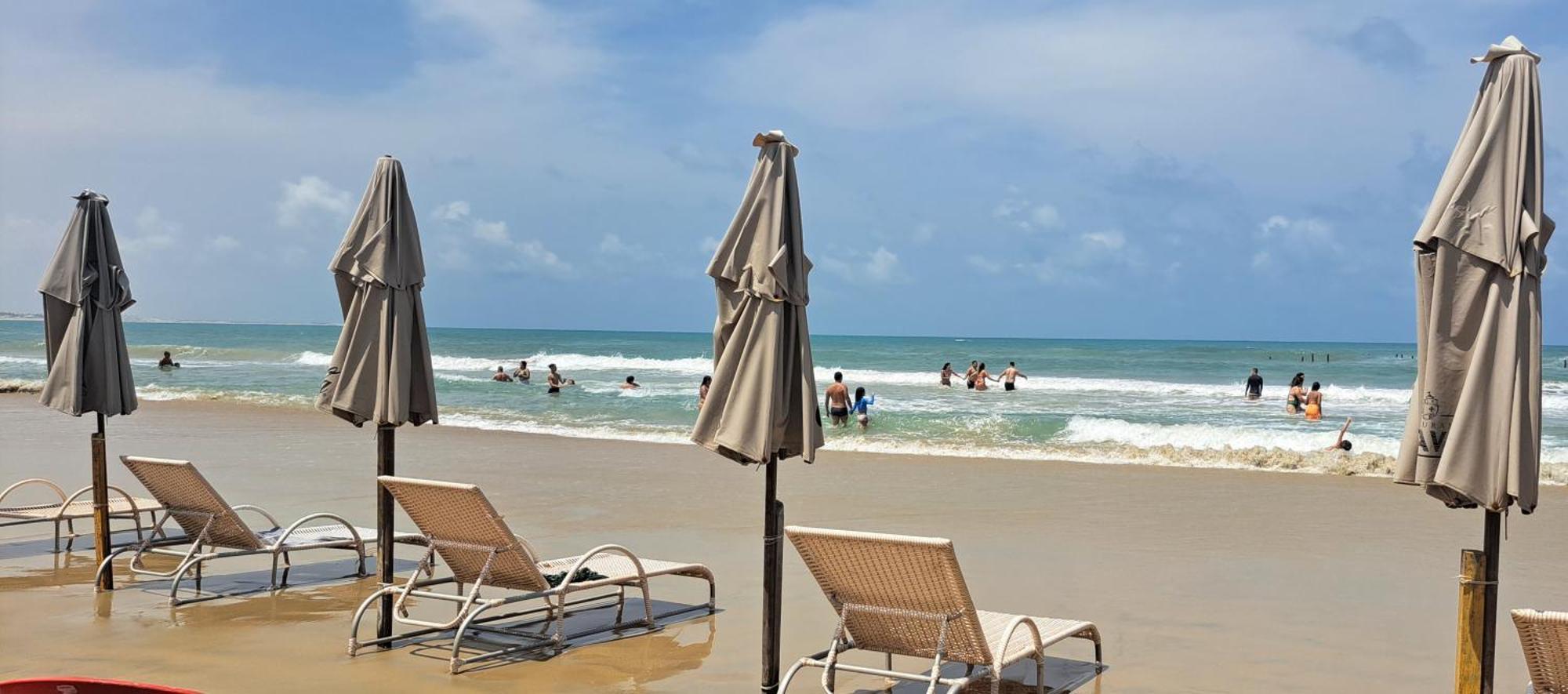 Apartamento Inteiro A 100 Metros Da Praia Форталеза Екстер'єр фото